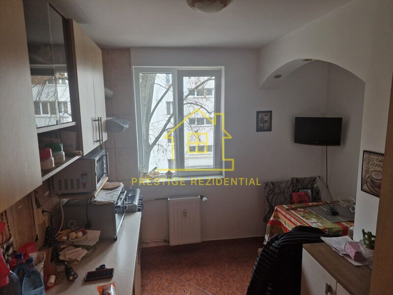 Ozana- 1 Decembrie- Titan- Pallady- Metrou Apart.3 camere